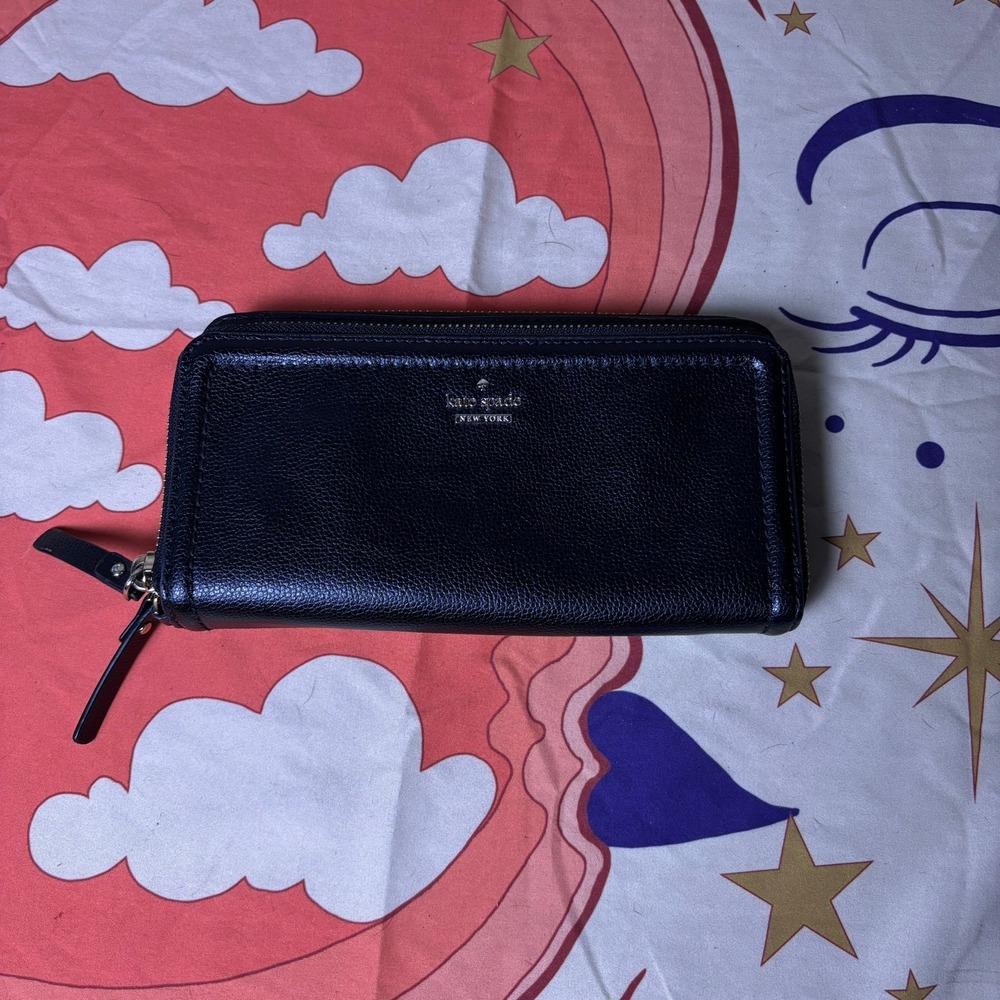 Kate Spade New York Large Zip Around Wallet Black Pebbled Leather Y2K Style 00s